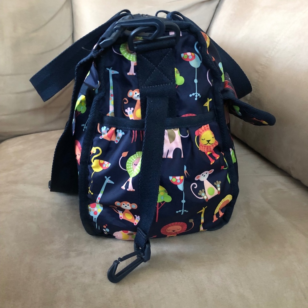 Lesportsac Baby Travel Bag Zoo Cute Animals Messenger… Gem